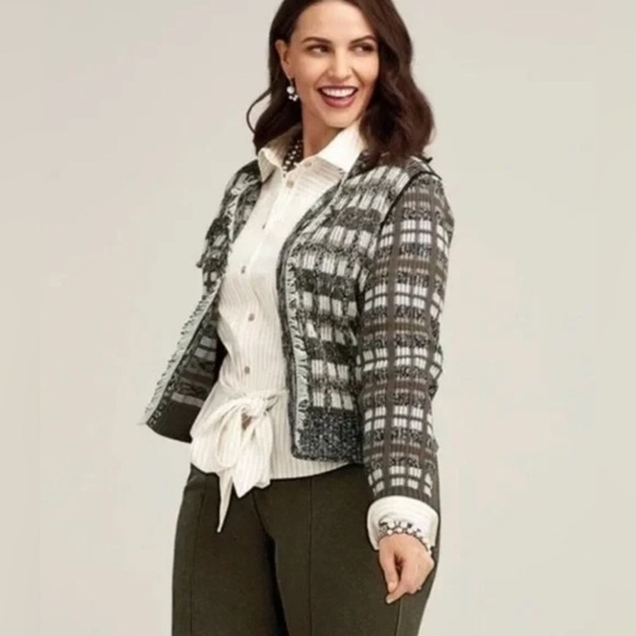 NWT Cabi Classic Cardigan 4097 100% Cotton Sweater Size Large - Picture 1 of 5